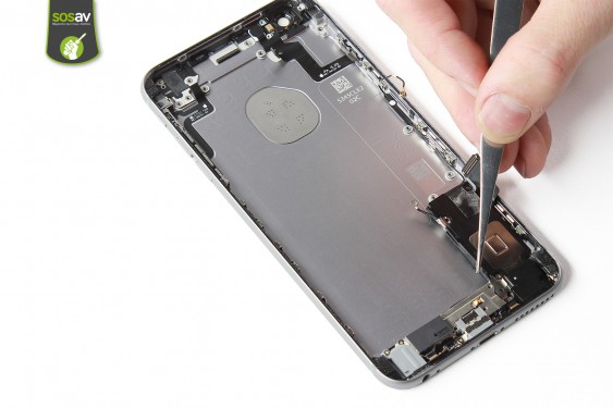 Guide photos remplacement connecteur de charge iPhone 6S Plus (Etape 40 - image 1)