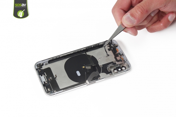 Guide photos remplacement nappe flash power iPhone XS (Etape 44 - image 2)