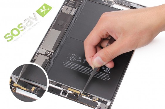 Guide photos remplacement antenne gauche iPad Air 2 3G (Etape 18 - image 4)