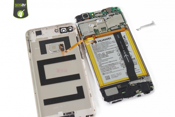 Guide photos remplacement coque arrière et capteur d'empreintes Huawei P Smart (Etape 8 - image 3)