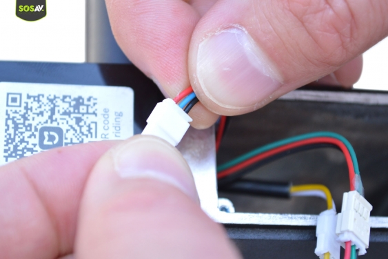 Guide photos remplacement accélérateur Xiaomi M365 (Etape 5 - image 1)