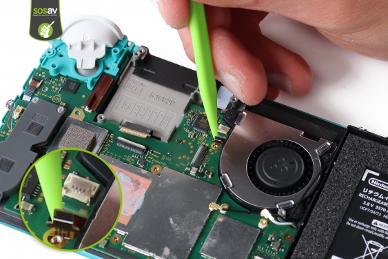 Guide photos remplacement antenne wifi inférieure Nintendo Switch Lite (Etape 20 - image 3)