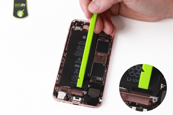Guide photos remplacement bouton vibreur iPhone 6S (Etape 13 - image 3)