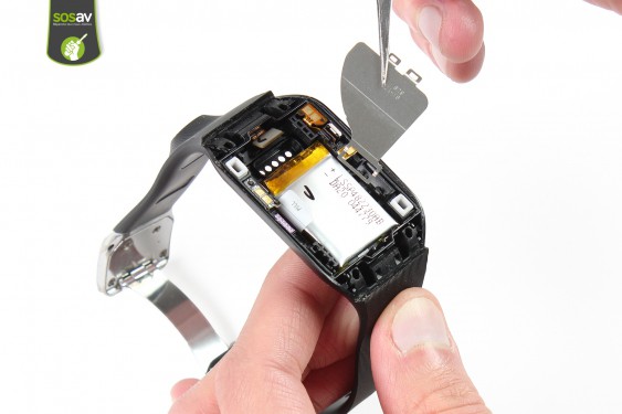 Guide photos remplacement bouton power Galaxy Gear 1 (Etape 12 - image 3)