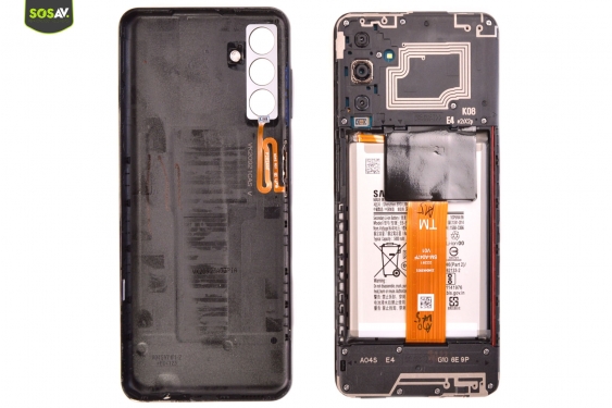 Guide photos remplacement batterie Galaxy A04s (Etape 6 - image 2)