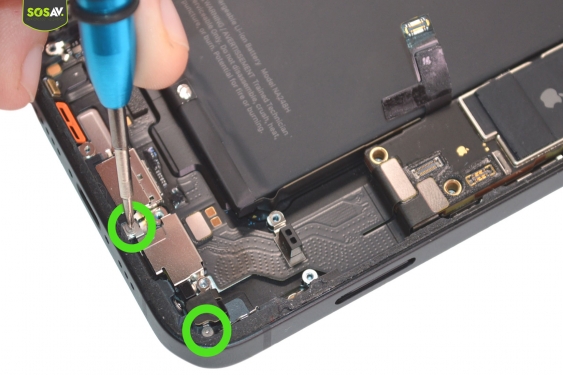 Guide photos remplacement connecteur de charge iPhone 16e (Etape 8 - image 2)