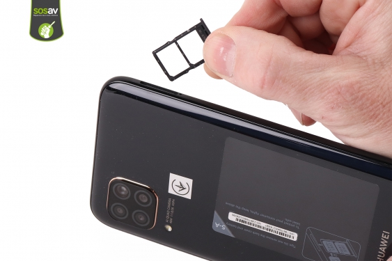 Guide photos remplacement vitre arrière Huawei P40 Lite (Etape 2 - image 3)