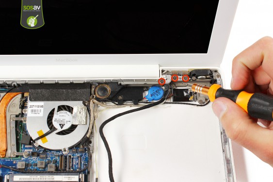 Guide photos remplacement dalle lcd Macbook Core 2 Duo (A1181 / EMC2200) (Etape 20 - image 1)