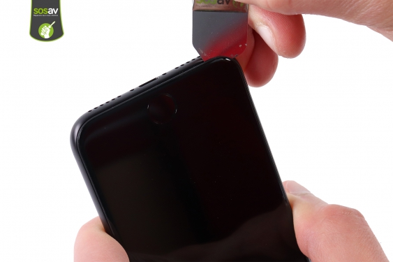 Guide photos remplacement batterie iPhone SE (2nde Generation) (Etape 4 - image 4)