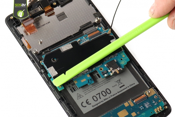Guide photos remplacement nappe de liaison connecteur de charge Wiko Rainbow Lite 4G  (Etape 17 - image 4)