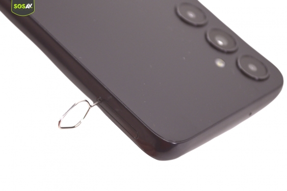 Guide photos remplacement batterie Galaxy A05s (Etape 1 - image 3)