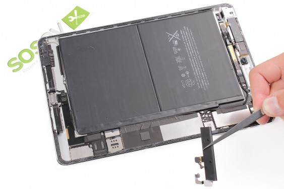 Guide photos remplacement antenne droite iPad Air 2 3G (Etape 17 - image 2)