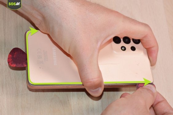 Guide photos remplacement connecteur de charge Galaxy A53 (Etape 3 - image 1)