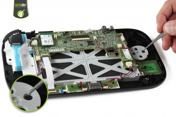 Guide photos remplacement flèche directionnelle gauche Gamepad Wii U (Etape 21 - image 1)