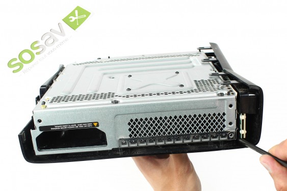 Guide photos remplacement câble de liaison du disque dur Xbox 360 S (Etape 22 - image 2)