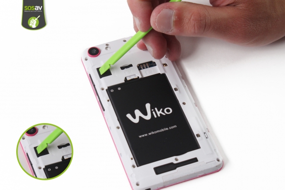 Guide photos remplacement carte micro sd Wiko Jerry (Etape 4 - image 1)