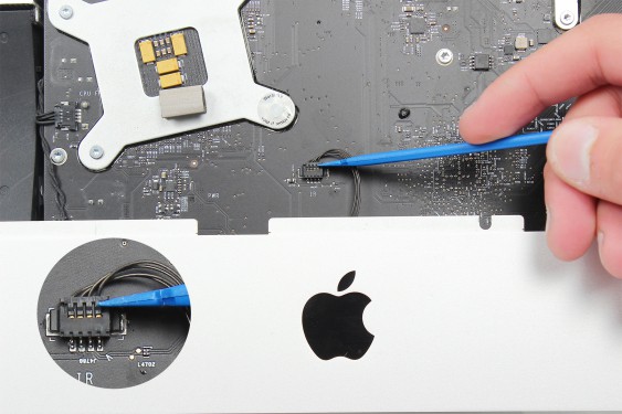Guide photos remplacement ventilateur du disque dur iMac 27" fin 2009 (EMC 2309 et 2374) (Etape 35 - image 1)