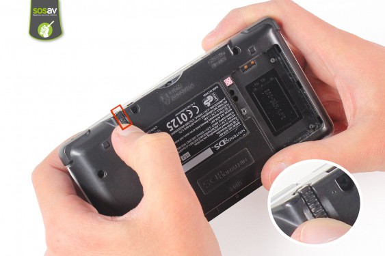 Guide photos remplacement coque supérieure Nintendo DS (Etape 3 - image 1)