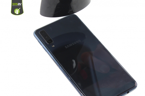 Guide photos remplacement vitre arrière Galaxy A7 (2018) (Etape 4 - image 1)