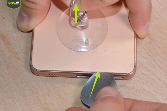 Guide photos remplacement connecteur de charge Galaxy A53 (Etape 2 - image 3)