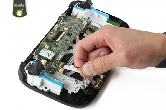 Guide photos remplacement haut-parleur droit Gamepad Wii U (Etape 14 - image 1)