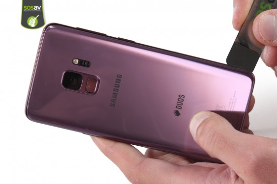 Guide photos remplacement vitre arrière Galaxy S9 (Etape 3 - image 2)