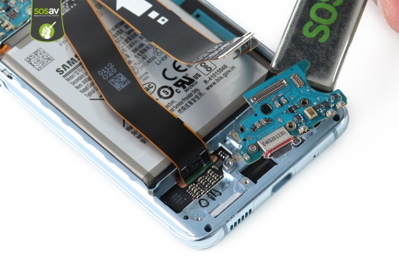 Guide photos remplacement connecteur de charge Galaxy S20 (Etape 13 - image 4)
