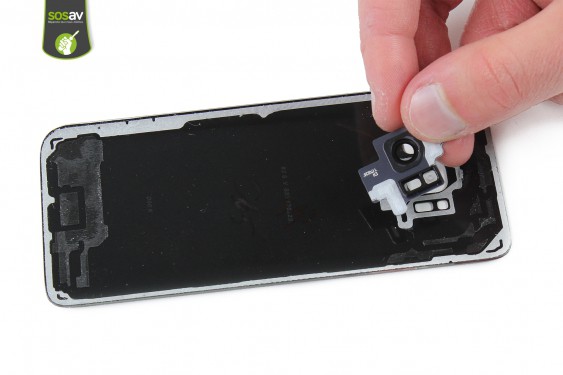 Guide photos remplacement vitre de la caméra arrière Samsung Galaxy S8  (Etape 12 - image 3)