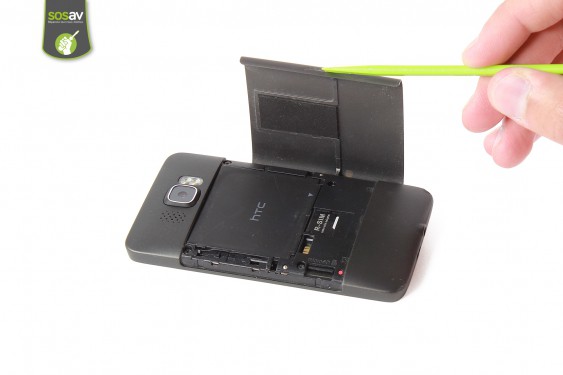 Guide photos remplacement nappe caméra arrière et bouton volume HTC HD2 (Etape 2 - image 3)
