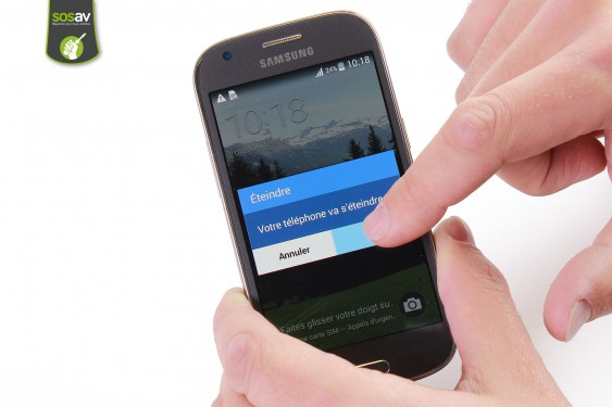 Guide photos remplacement carte microsd Samsung Galaxy Ace 4 (Etape 1 - image 4)