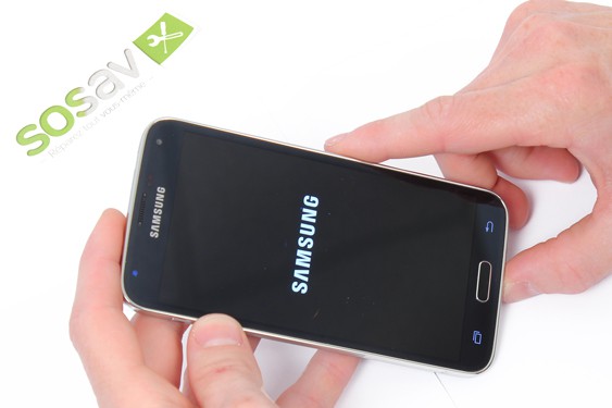 Guide photos remplacement haut parleur externe Samsung Galaxy S5 (Etape 1 - image 4)