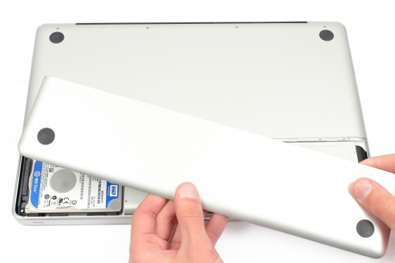 Guide photos remplacement indicateur de niveau de batterie MacBook Pro 15" Fin 2008 - Début 2009 (Modèle A1286 - EMC 2255) (Etape 2 - image 3)