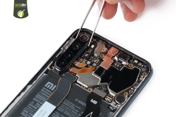Guide photos remplacement vibreur Redmi Note 8T (Etape 12 - image 1)