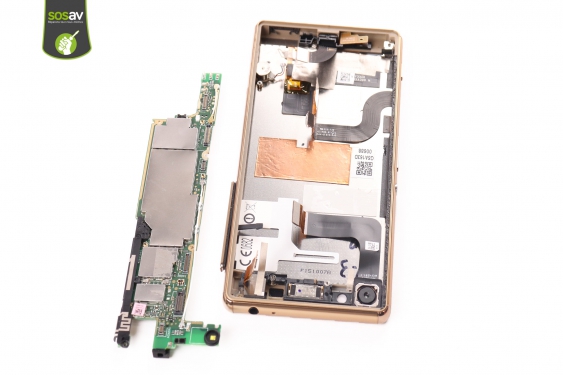 Guide photos remplacement connecteur de charge Xperia M5 (Etape 25 - image 1)