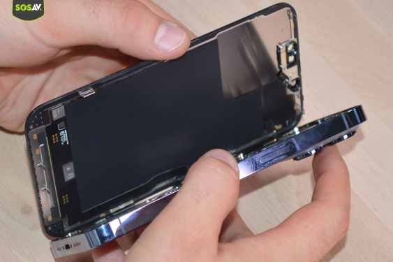 Guide photos remplacement batterie iPhone 13 Pro (Etape 3 - image 3)