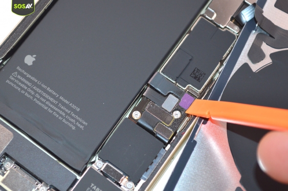 Guide photos remplacement ecran seul iPhone 15 (Etape 4 - image 4)