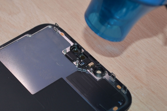 Guide photos remplacement ecran iPhone 13 Pro Max (Etape 8 - image 1)