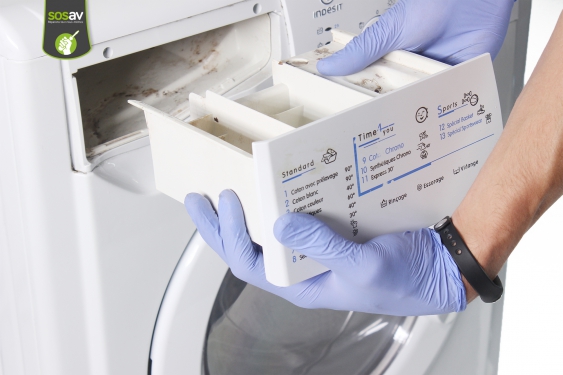 Guide photos remplacement tiroir à lessive Machine à laver (Etape 2 - image 3)