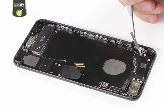 Guide photos remplacement nappe power, vibreur, volume, flash et micro externe iPhone 7 Plus (Etape 33 - image 4)