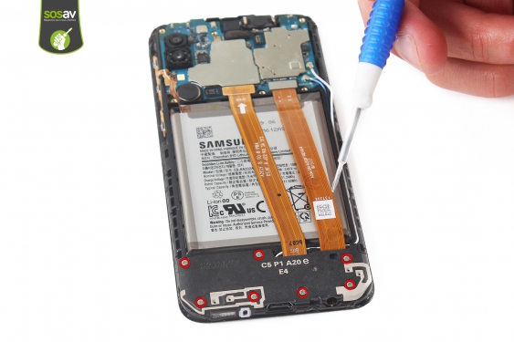 Guide photos remplacement connecteur de charge Galaxy A20e (Etape 12 - image 1)