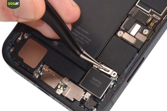 Guide photos remplacement connecteur de charge iPhone 16e (Etape 6 - image 2)