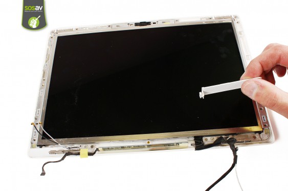 Guide photos remplacement dalle lcd Macbook Core 2 Duo (A1181 / EMC2200) (Etape 31 - image 4)