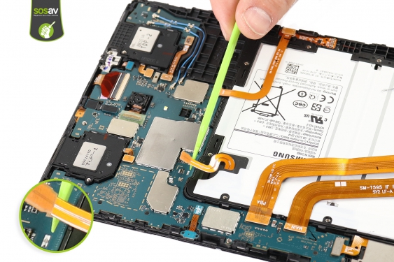 Guide photos remplacement nappe de liaison du connecteur de charge Galaxy Tab A 10,5 (2018) (Etape 5 - image 2)