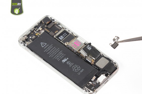 Guide photos remplacement connecteur de charge iPhone 5S (Etape 11 - image 4)