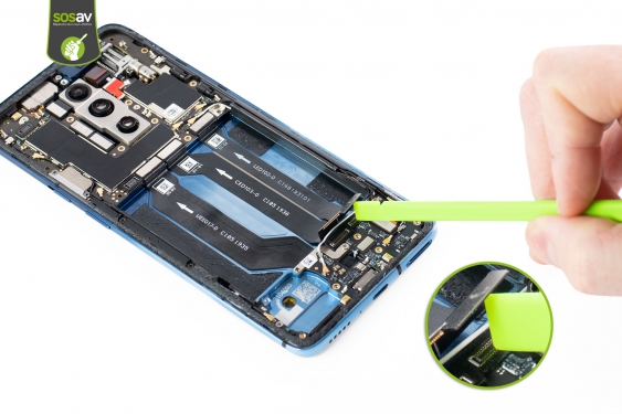 Guide photos remplacement nappes de liaison connecteur de charge OnePlus 7T Pro (Etape 21 - image 4)