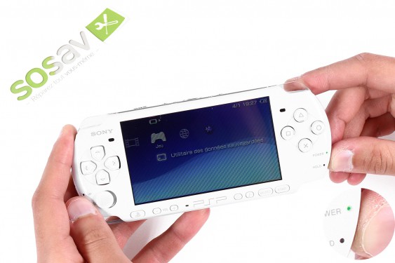 Guide photos remplacement lecteur umd PSP 3000 (Etape 1 - image 1)