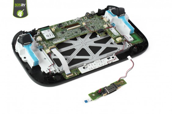 Guide photos remplacement carte connecteur de charge Gamepad Wii U (Etape 16 - image 1)
