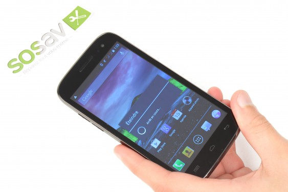 Guide photos remplacement coque arrière Wiko Cink Five (Etape 1 - image 4)
