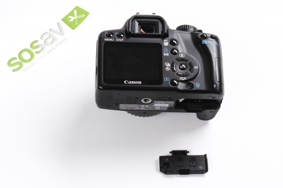 Guide photos remplacement nappe des boutons lateraux / contacts objectif Canon EOS 1000D / Rebel XS / Kiss F (Etape 7 - image 4)