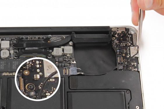 Guide photos remplacement radiateur Macbook Air 13" mi-2011 EMC2469 (A1369) (Etape 11 - image 2)